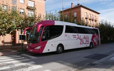 Garraio publikoan mugapenak ezarri dira koronabirusa dela eta