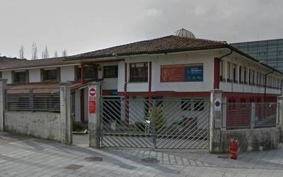 Amankomunazgoak etxebakoentzako aterpetxea atondu du Behargintza dagoen eraikinean
