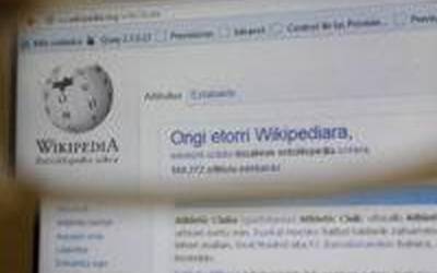 PODCAST.  Wikipedia  gaurkotasunaren  adierazle