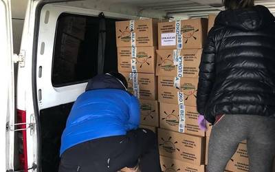 Rio de Orok bi tona elikagai eman dizkio JAEDi