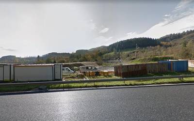 Azkaraten baimendu dutena "hondakin ez arriskutsuen kudeaketa planta" izango dela azaldu dute EAJk, PSE-EEk eta Azkoitia Baik