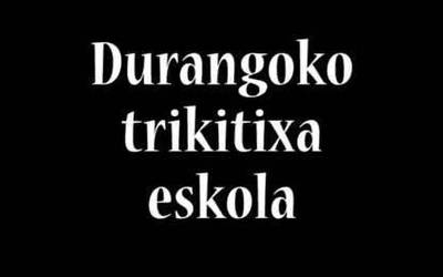 [BIDEOA] Durangoko Trikitixa Eskolakoen bideo umoretsua