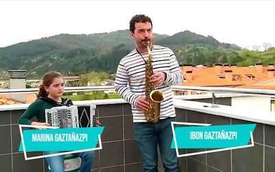 Marina eta Ibon Gaztañazpi, etxetik mundura