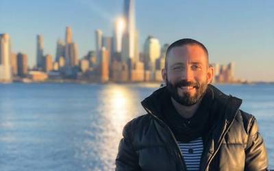 Samuel Ziaurriz: "Langile arrazializatuak dira birusa gertuen dutenak AEBetan, lan baldintza okerrenak dituztenak"
