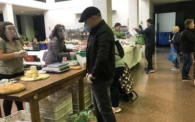 Herriko komertzioa bergararrekin lotu eta alderantziz, kanpaina baten bidez
