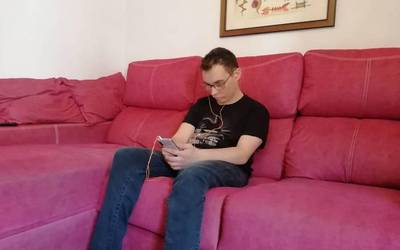 Autismoa eta konfinamendua, kalera irtetzeko beharra eta etxean geratzeko nahia