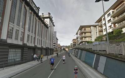 Kale batzuetan trafikoa kentzea probatu nahi du EH Bilduk, "oinezkoentzat espazioa irabazteko"