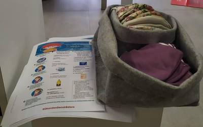 150 maskara baino gehiago banatu ditu jada Okondoko Jostun Taldeak
