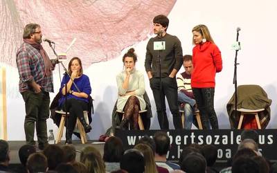 45.000 euro bertsolarien sormen kutxa eta plazak indartzeko