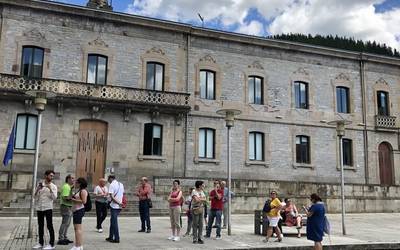 Foru Aldundiak turismoa suspertzeko plana aurkeztu du