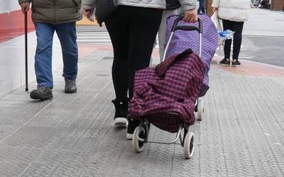 Kirola eta erosketak egiteko herritik ateratzea baimendu dute