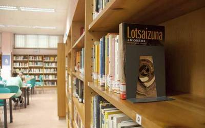 Udal liburutegia irekita egongo da gaurtik aurrera