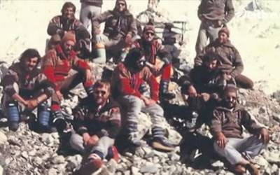 40 urte bete dira Euskal Espedizioa Everesten gailurrera heldu zela