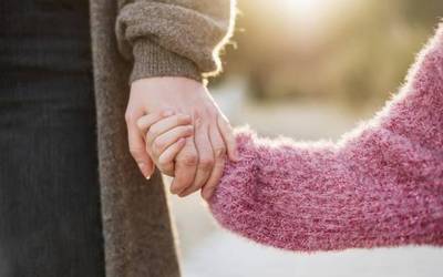 Guraso bakarreko familientzako 500 eta 800 euro bitarteko laguntzak onartu dituzte