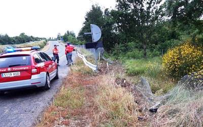 Etxarri Aranazko gazte bat hil da auto istripuan