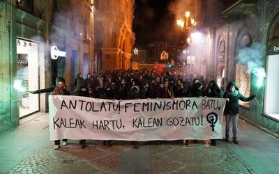 Mugimendu feministak mobilizazioa deitu du ostegunean Bilbon