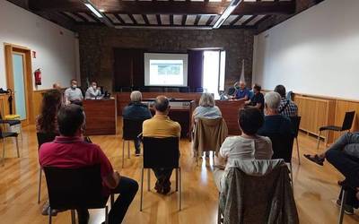 Torreagako proiektuko prozedura azaldu du udalak