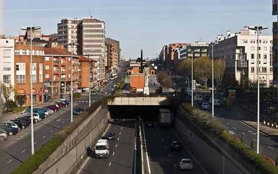 "Avanzada guztiz estali behar dute, ez dugu gehiago jasango errepide hau"