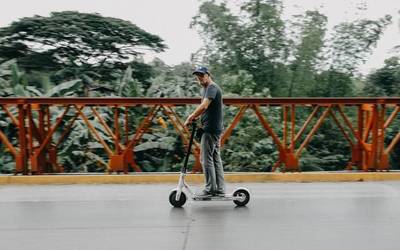 Alokairu partekatuko patinete elektrikoen bigarren proba pilotua hasi da Getxon, Berangon eta Sopelan