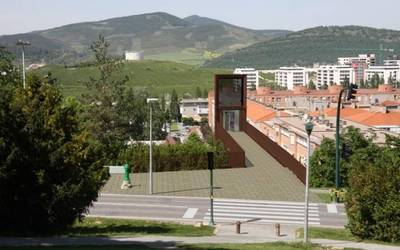 Mendillorri bigarren fasera itzuliko da kutsatzeen gorakadaren ondorioz