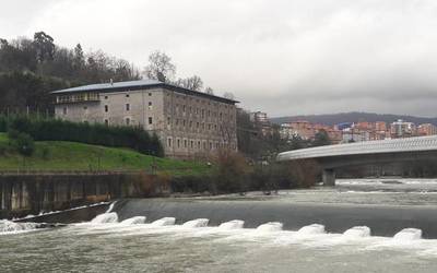 Abusu izena aitortuko du udalak