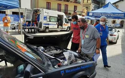 Irudietan: Dena prest dute Aiako Igoerarari hasiera emateko