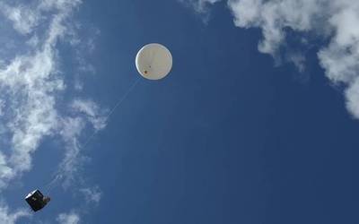 Samaniego ikastetxeak globo meteorologiko bat bidali du estratosferara