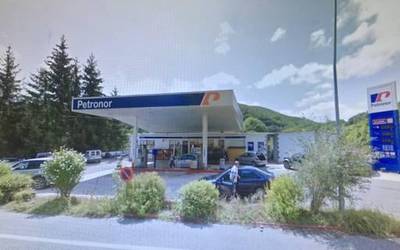 Aezkoa gasolindegirik eta supermerkaturik gabe geratuko da