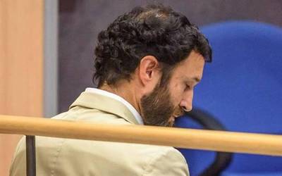 Gazteluetako abusuengatik zigortutako irakasleak espetxea saihestu dezake: hamaikatik bi urtera jaitsi dio zigorra Auzitegi Gorenak
