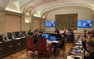 Erabaki plataforma: "Inplikatzeko eta parte hartzeko unea iritsi da"
