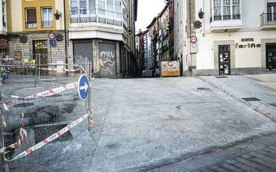 San Frantzisko aldapa berriaren "oztopo arkitektonikoa" kritikatu dute bizilagunek