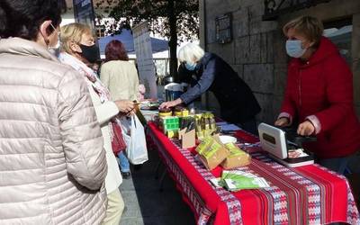 Urriko baserritarren azokako argazkiak