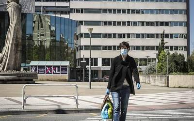 Etxekoekin soilik elkartzeko gomendioa egin du gobernuak