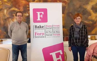 Biktima guztiei egia, justizia eta ordaina emateko mekanismoak eskatu diu Foro Sozialak