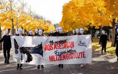 Indarkeria matxista salatzeko auzoka protesta eginen dute bihar arratsaldean