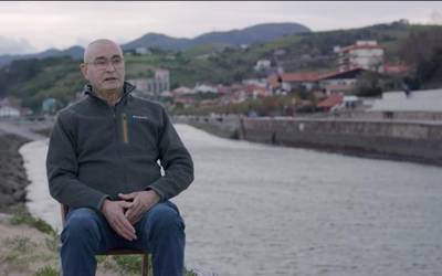 'Azaroak 15, itsasoak utzia' dokumentala emango da gaur baleike.eus webgunean