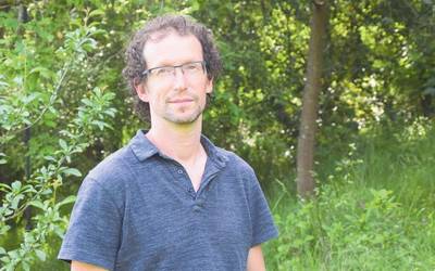 “Baheketetan aleatorioki topatu diren positiboek kontaktuen paradigma berraztertzeko aukera ematen digute”