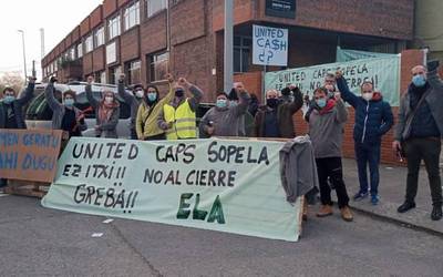 United Caps-en Sopelako langileek manifestazioa egingo dute gaur, "Euskadin geratzea" eskatzeko