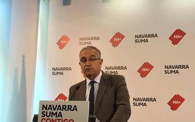 Militar kolpista ohiei babesa emateagatik Vox zentsuratzea saihestu du Navarra Sumak