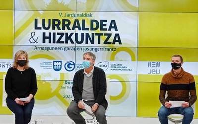 'Lurraldea eta Hizkuntza' jardunaldiak, nazioarteko esperientziei begira