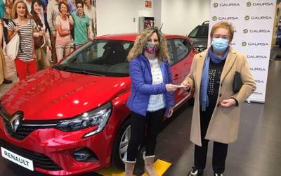 Ainhoa Mendez durangarrak irabazi du JAEDen zozketako Renault Clio autoa