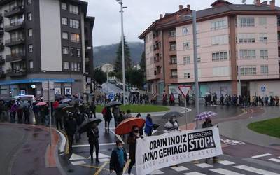 Mobilizazioak antolatu dituzte Euskal Herrian, "ANkerkeriari Stop! Aitor eta Galder aske!" lemapean