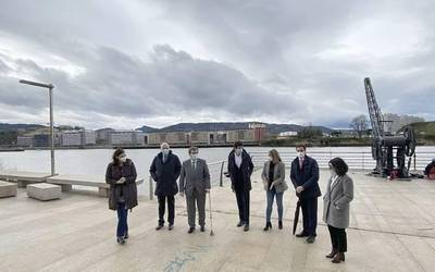 Oinez edo bizikletaz mugitzeko bulebarra eraikiko dute Bilbo eta Getxo aldean, itsasadarrean