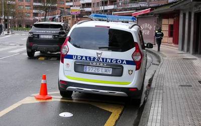 Beasaingo udalak auto berri eskuratu du herriko udaltzaingoen erabilerarako