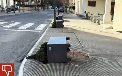 Loreontziak iraulita agertu dira Lesakako Eltzeta inguruan