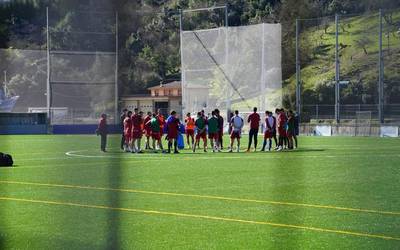 Real Unioneko jokalariek entrenamendua egin dute Mendibeltzen