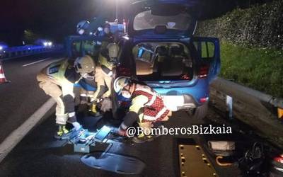 Auto batek istripua izan du AP8an, Berrizen