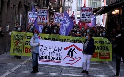 Egoitzetako “hitzarmen duin baten” aldeko manifestazioa egin dute