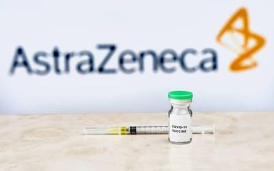 Nafarroak AstraZeneca txertoa jartzeari utzi dio, behin-behinean