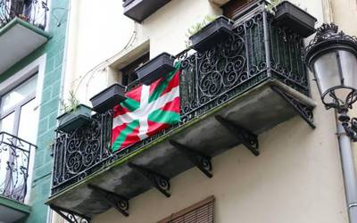 Aberri Eguna antolatzeko batzar irekia deitu dute ostiralerako